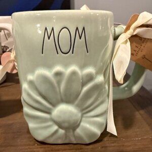RAE Dunn Green Daisy Mom Mug